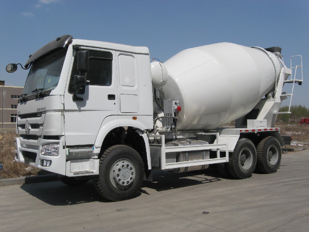 10cbm concrete mixer truck 